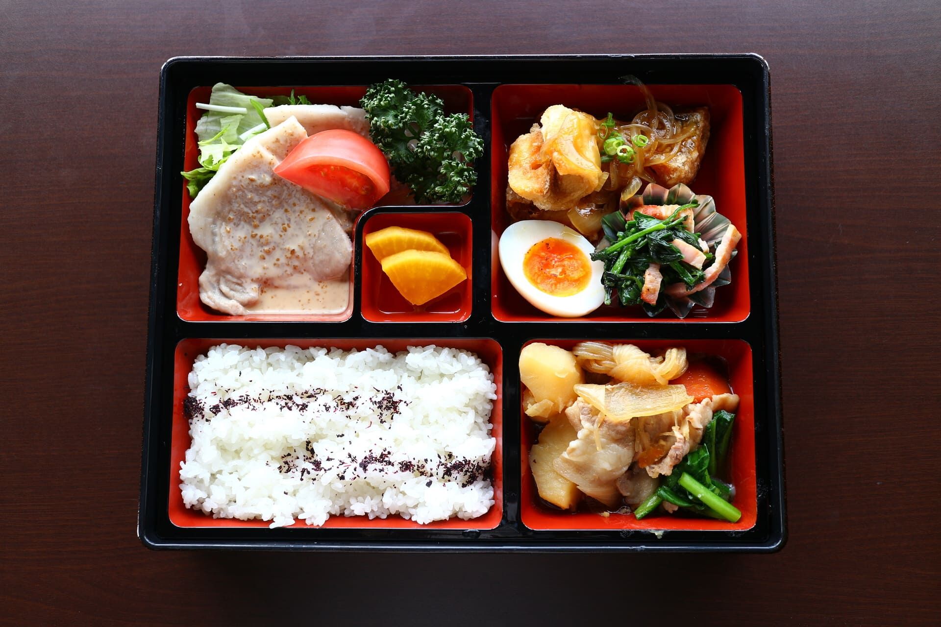 昼食